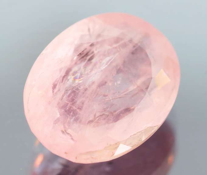 Huge! Bubblegum pink 9.48ct UNHEATED pink Morganite
