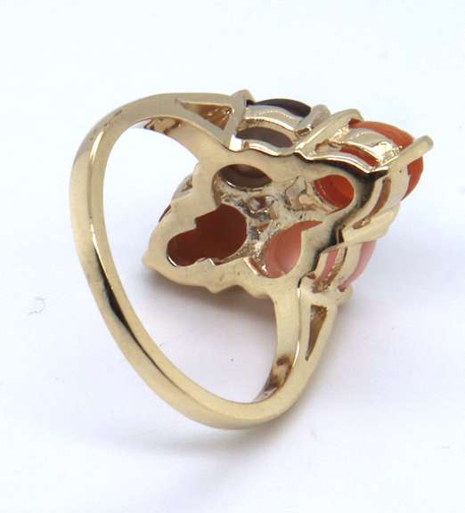 Vintage Yellow Gold Cameo Cluster Ring