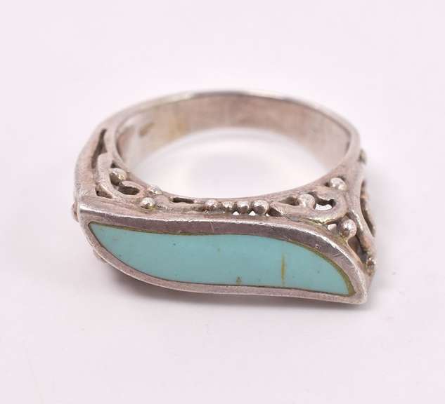 Turquoise Swirl Ring in Sterling Silver