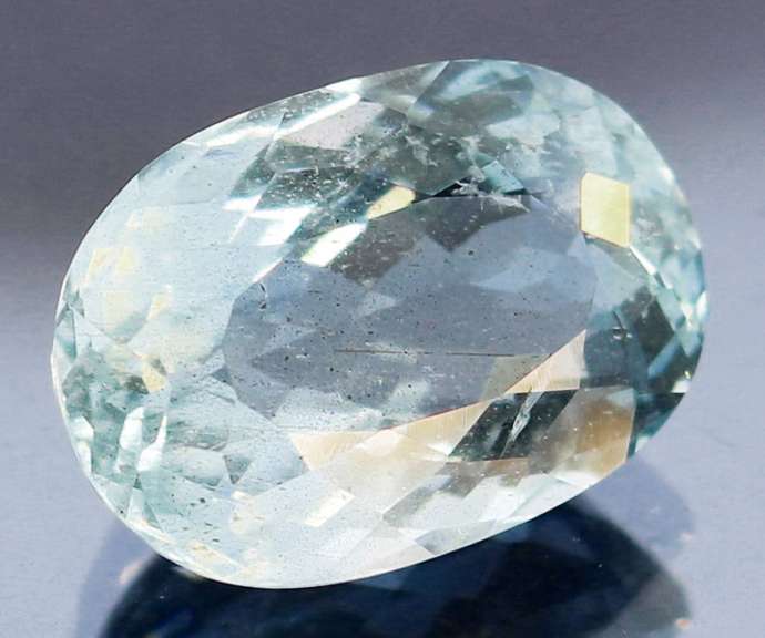 Huge! Collectors 10.08ct platinum blue Aquamarine