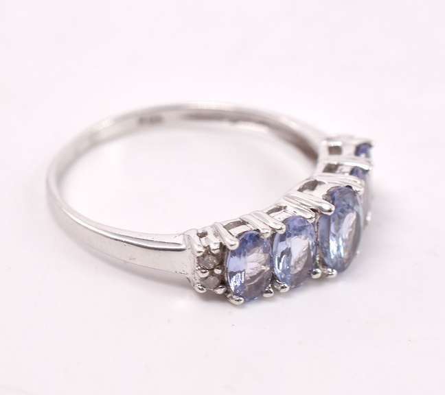 Darling Purple Gemstone Ring in White Gold