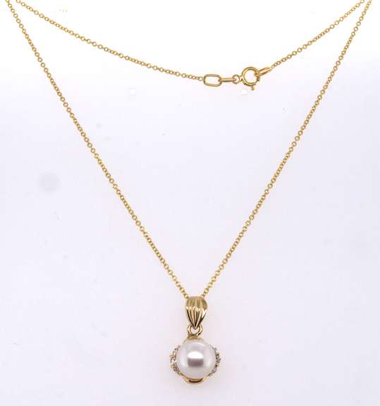 Great Yellow Gold Pearl and CZ Pendant on Chain