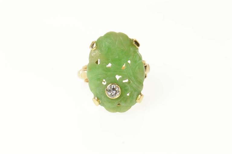 14K Yellow Gold Ornate Carved Floral Jade Diamond Cocktail Ring