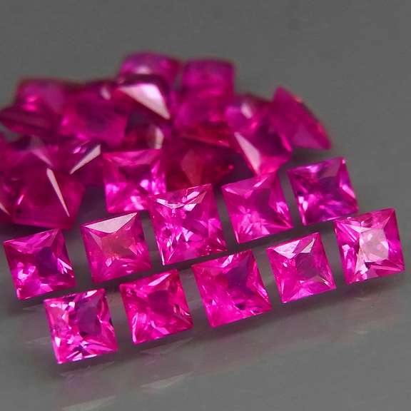 Rare heated only 3.35ct princess cut pink Sapphire set