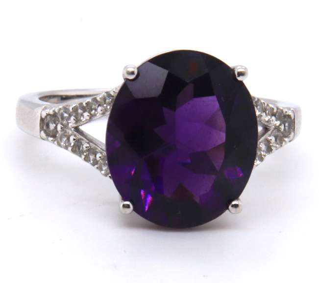 Sterling Silver Signed Amethyst Ring