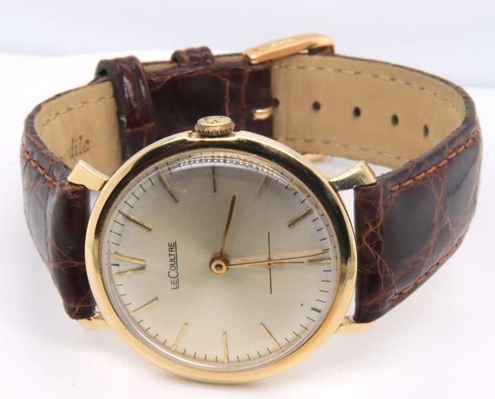 Vintage Le Coultre Automatic Swiss Watch