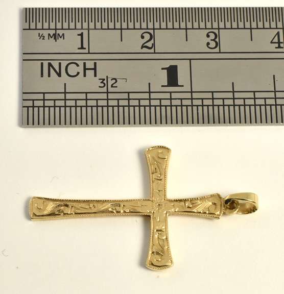 Cross Pendant with Beautiful Engraving