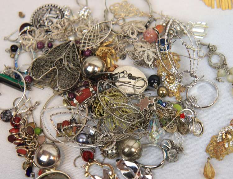 Group Lot of Custom Jewelry