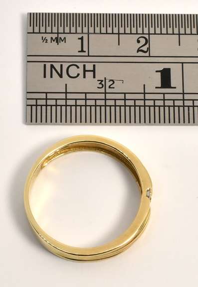 Versatile Diamond Band