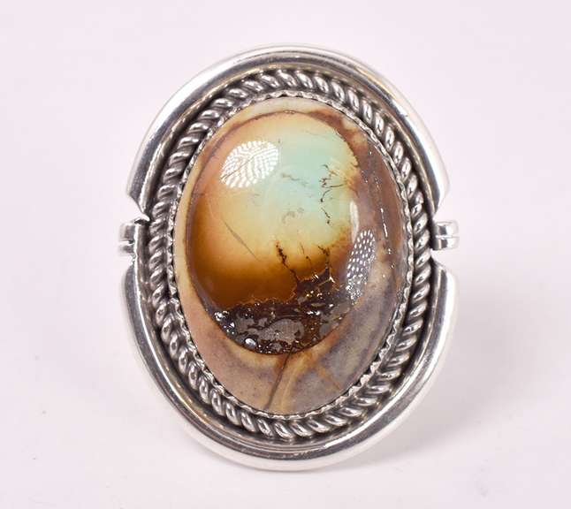 Incredible Turquoise Ring in Sterling Silver