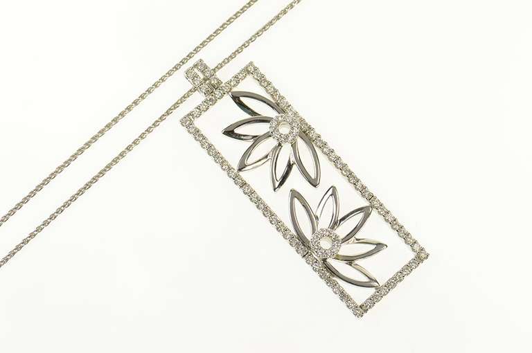 18K White Gold 1.70 Ctw Diamond Framed Flower Square Necklace