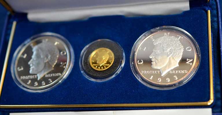 1993 Bill Clinton Inauguration Coin Set.