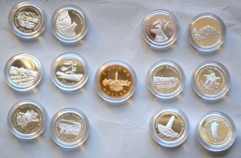 1992 Canada125 th Anniversary Set of 12 Silver Quarters & $ 1 Proof
