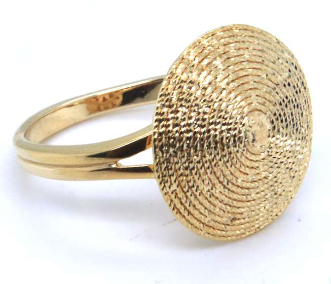 Gorgeous Yellow Gold Diamond Cut Swirl Ring