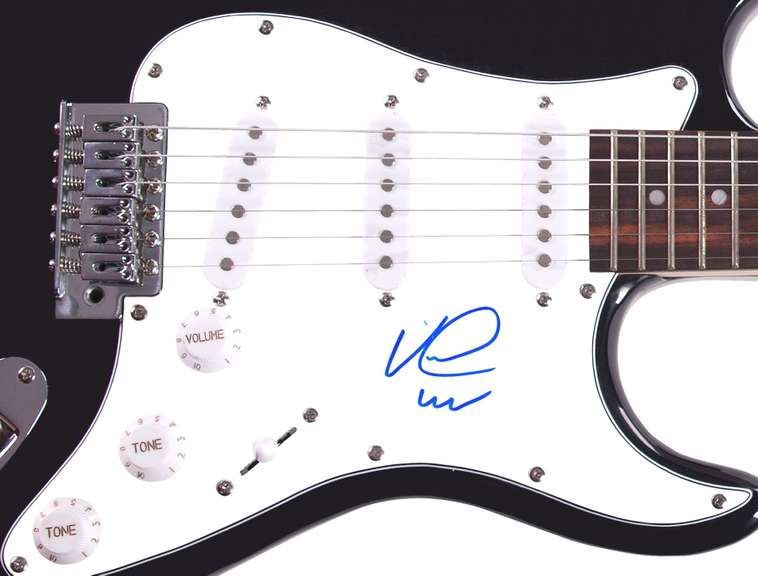 Verdine White Earth Wind And Fire Autographed Signed Guitar ACOA