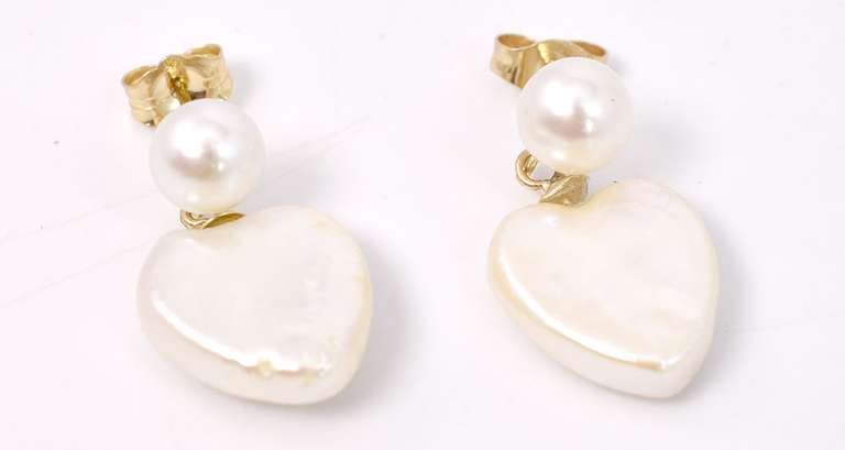 Dainty Heart Pearl Earrings in 14K Yellow Gold