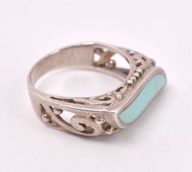 Turquoise Swirl Ring in Sterling Silver