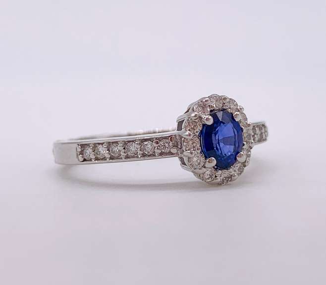 14kt Gold, Blue Sapphire, & Diamond Cocktail Ring