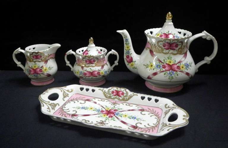 Tray, Sugar Creamer and Tea Pot 4 pcs