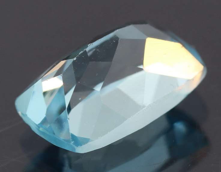 Bright! 4.50ct Swiss Blue Topaz