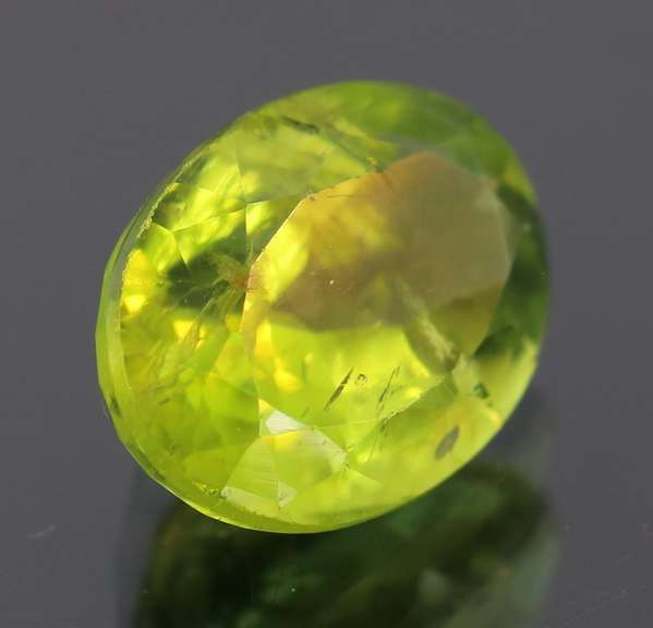 Large 4.57ct Burma green Peridot