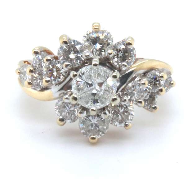 Elegant Yellow Gold 2ctw Diamond Engagement Ring