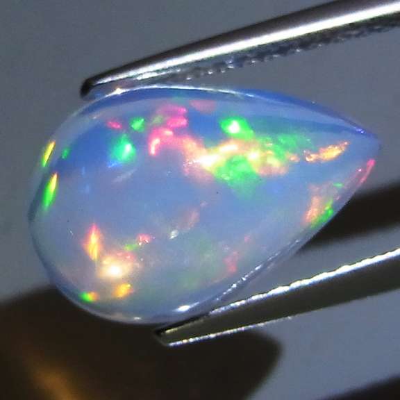 Ravishing 2.97ct unheated Welo Jelly Opal