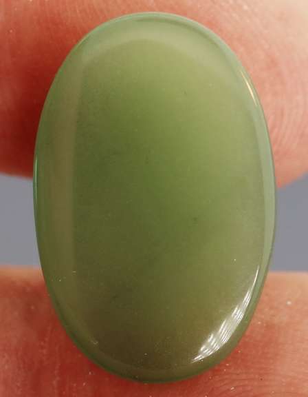 Gorgeous 12.91ct rich green Aventurine cabochon