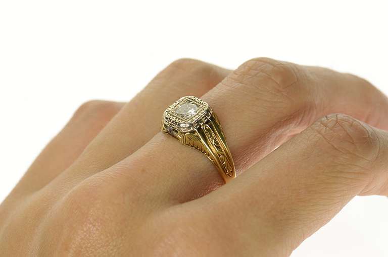 14K Yellow Gold 0.53 Ct Art Deco Etched Diamond Men's Ring