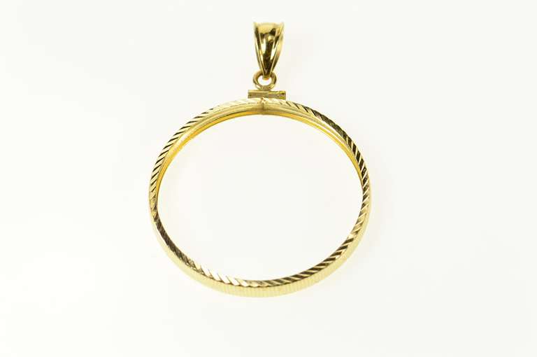 14K Yellow Gold 31mm Coin Holder Bezel Grooved Round Pendant
