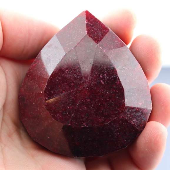 Impressive 802ct rich violet red Ruby
