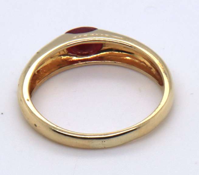 Great Yellow Gold Oval Ruby Stacking Ring