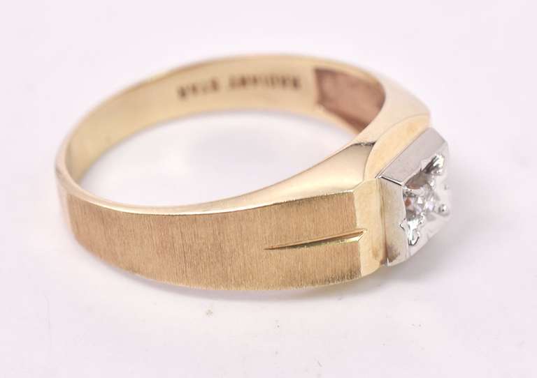 Marvelous Men's Diamond Ring in Yellow Gold