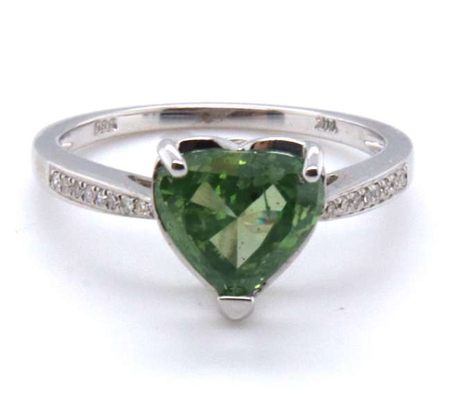 Fabulous White Gold Heart Shaped Diamond Engagement Ring