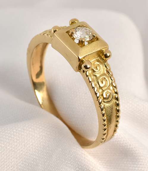 Contemporary Diamond Ring
