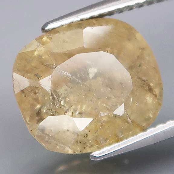 Look at this 8.79ct UNHEATED Tanzanian Sapphire!
