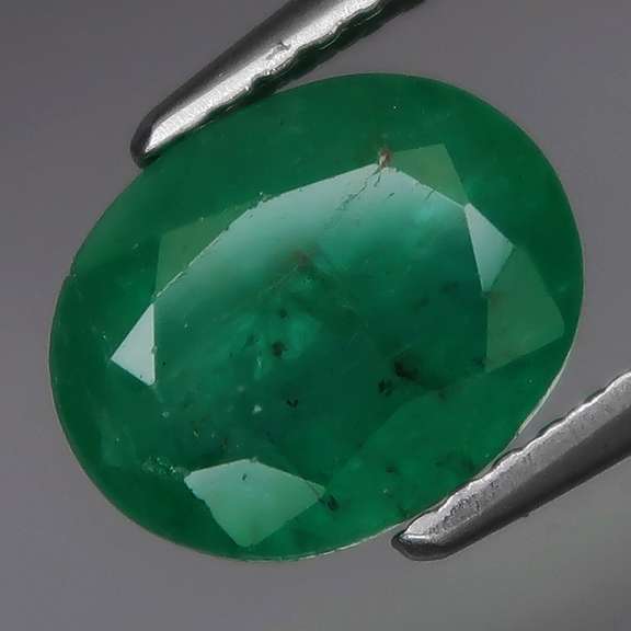Top green UNHEATED 2.16ct Colombian Emerald