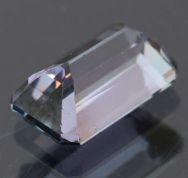 Gorgeous blue violet 1.33ct Tanzanite