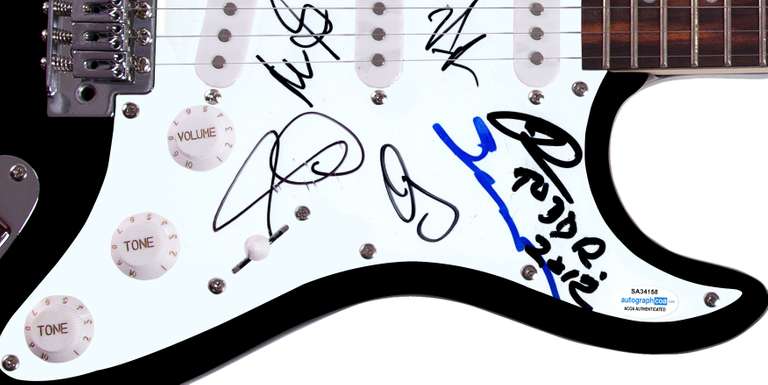 Robert Johnson Tribute Concert Autographed Guitar Rundgren Gray Taylor Reid ACOA