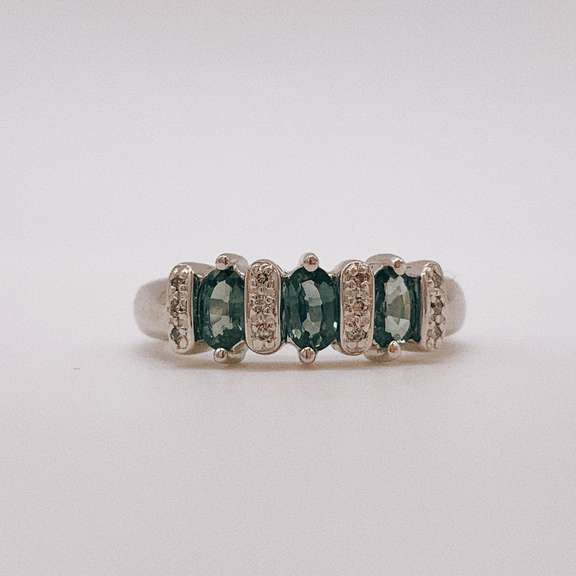14kt Gold, Blue Sapphire, & Diamond Cocktail Ring