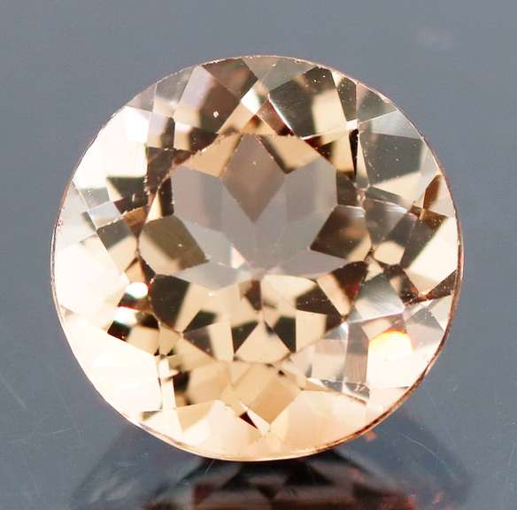 Brilliant golden 3.21ct Imperial Topaz solitaire