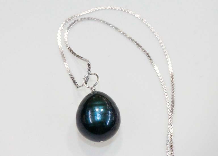 Pretty Pearl Drop