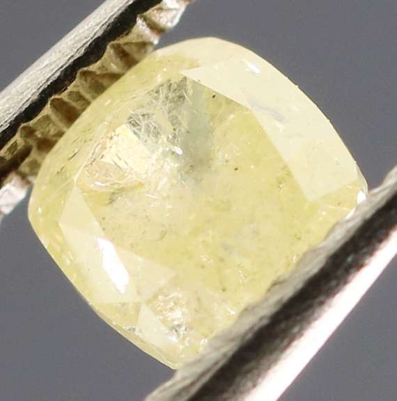 Stunning 0.39ct untreated fancy color Diamond