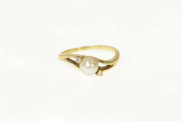 10K Yellow Gold Pearl Diamond Accent Three Stone Bypass Ring