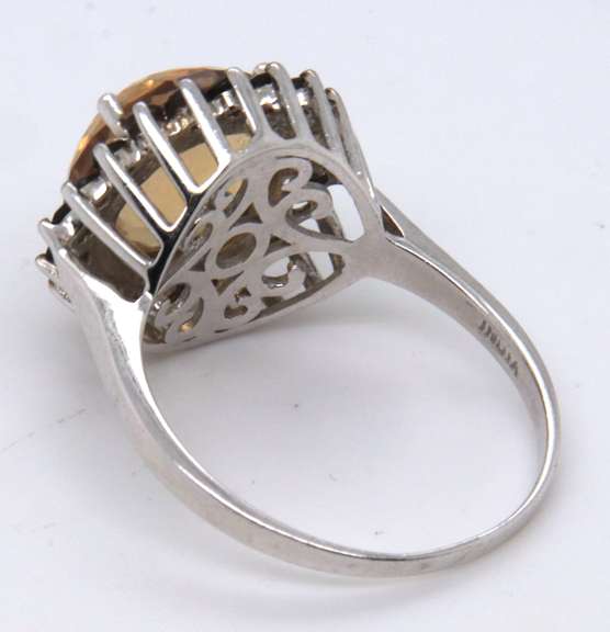 Vintage Sterling Silver Yellow Cubic Zirconia Ring