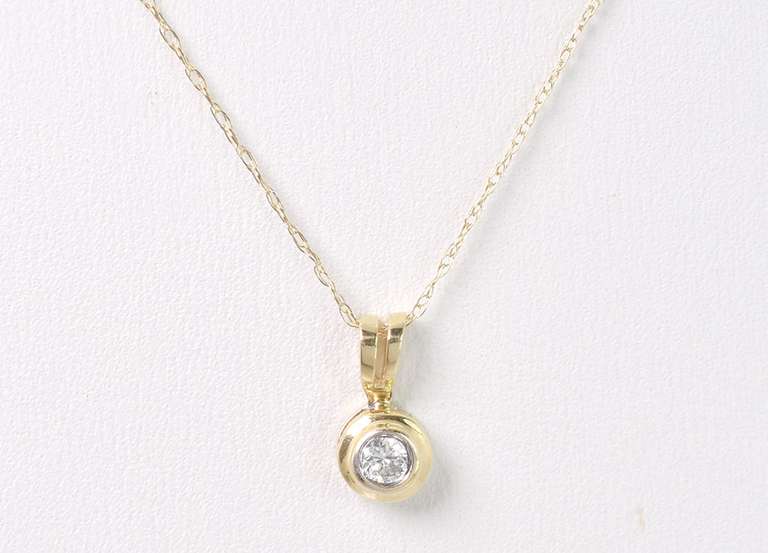 Dreamy Diamond Pendant Necklace in 14k Yellow Gold