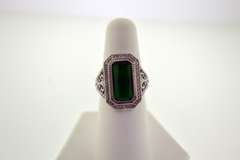 Sterling Silver Green stone Ring