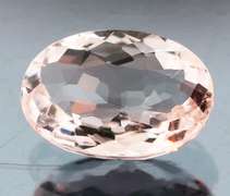 1.73ct UNHEATED whisper pink Morganite