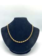 18k yellow Gold oval shaped curb chain