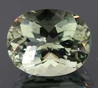 Brilliant 7.89ct platinum green Amethyst